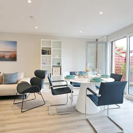 Lindenallee 4 Meerverliebt * Scharbeutz